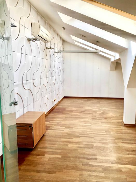 Zabytkowa willa na wyłączność,ścisłe centrum Gliwic 195 m2, dwa piętra