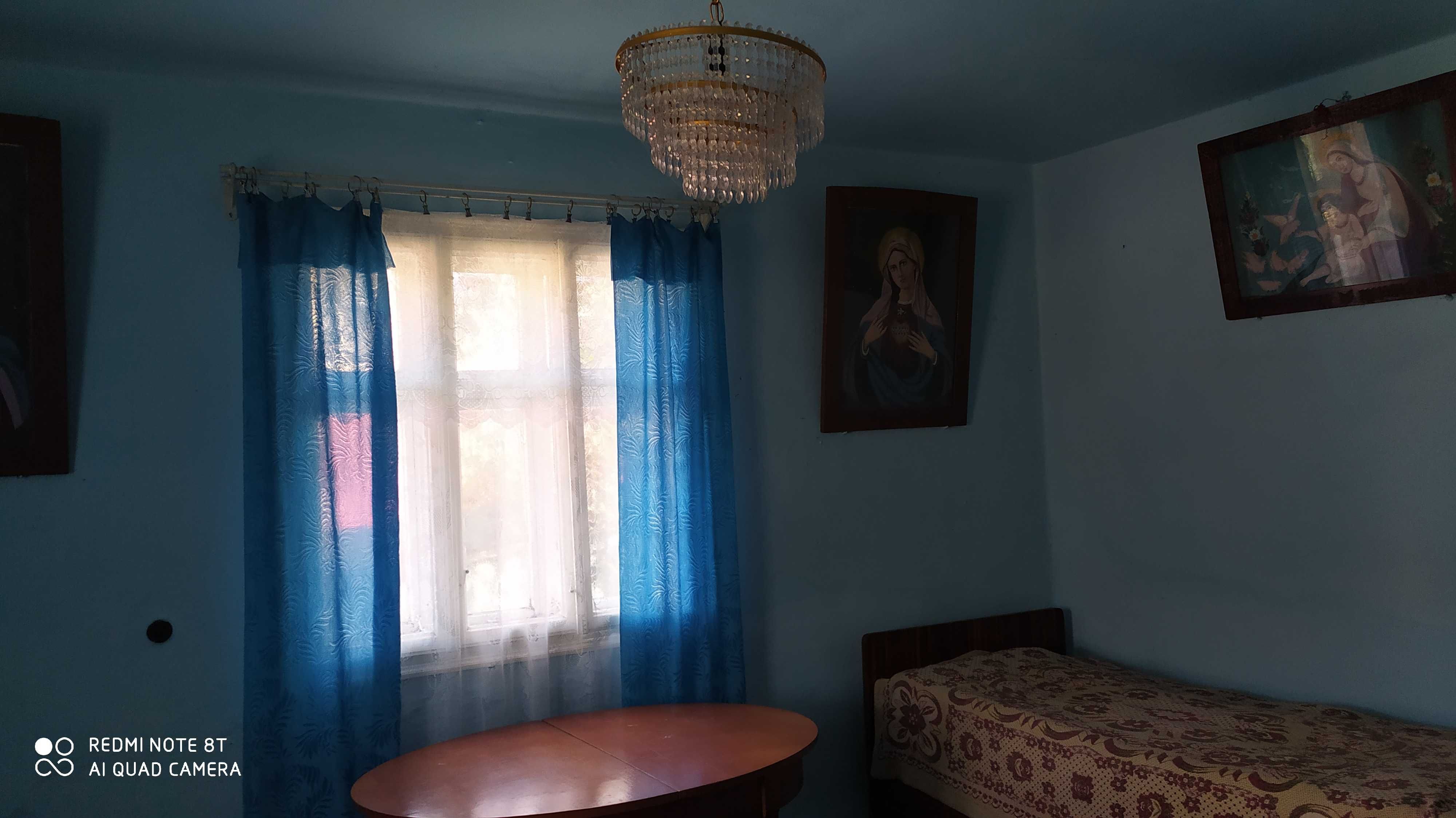 Продається будинок з земельною ділянкою с. Дитятин
