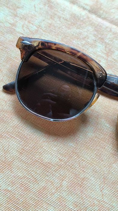 Óculos de Sol - Tartaruga