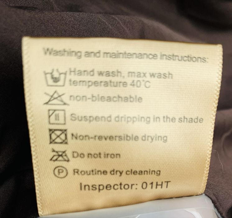 Пухова куртка з натуральним хутром