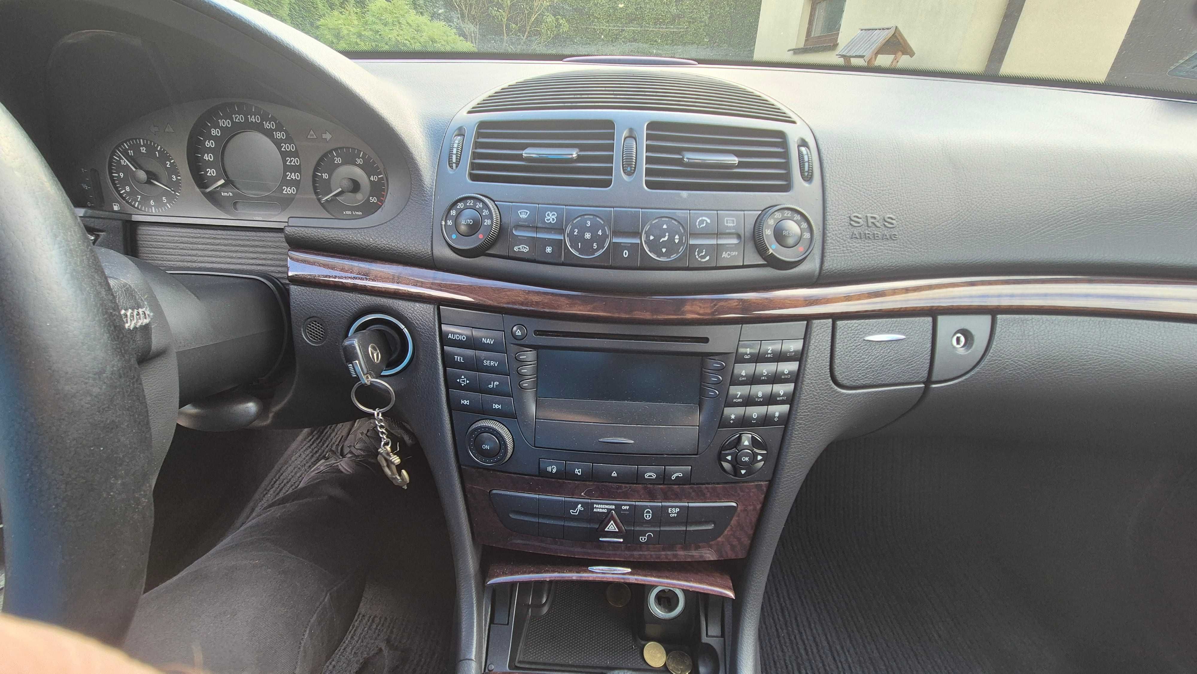 Mercedes E-klasa 220 CDI CLASIC