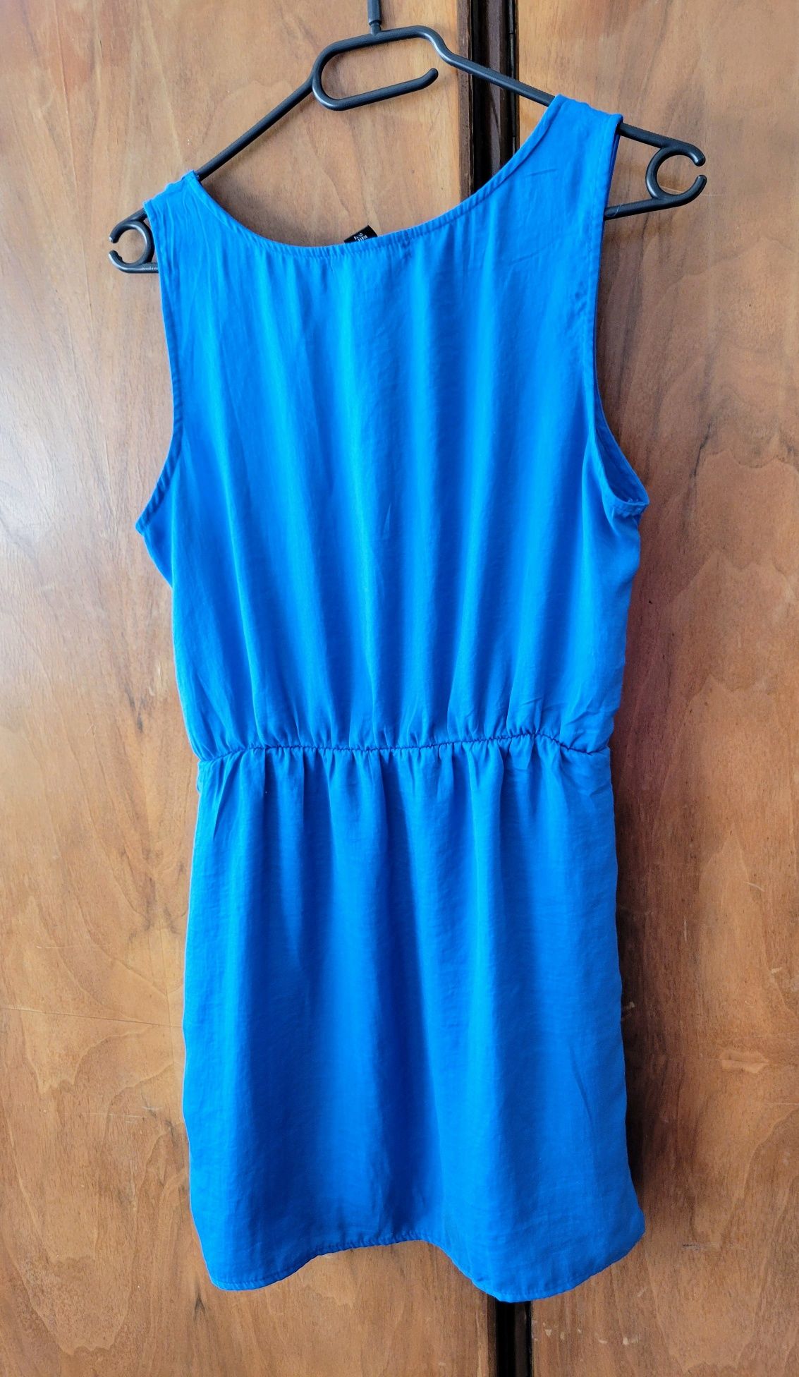 Niebieska sukienka – Amisu (38)