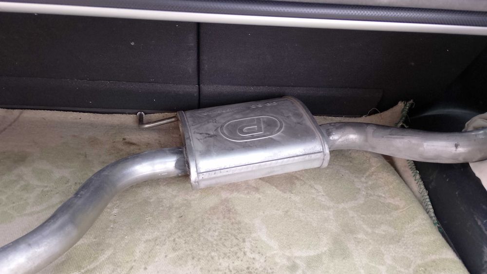 Автомобильный резонатор Форд Сиерра / НОВЫЙ/