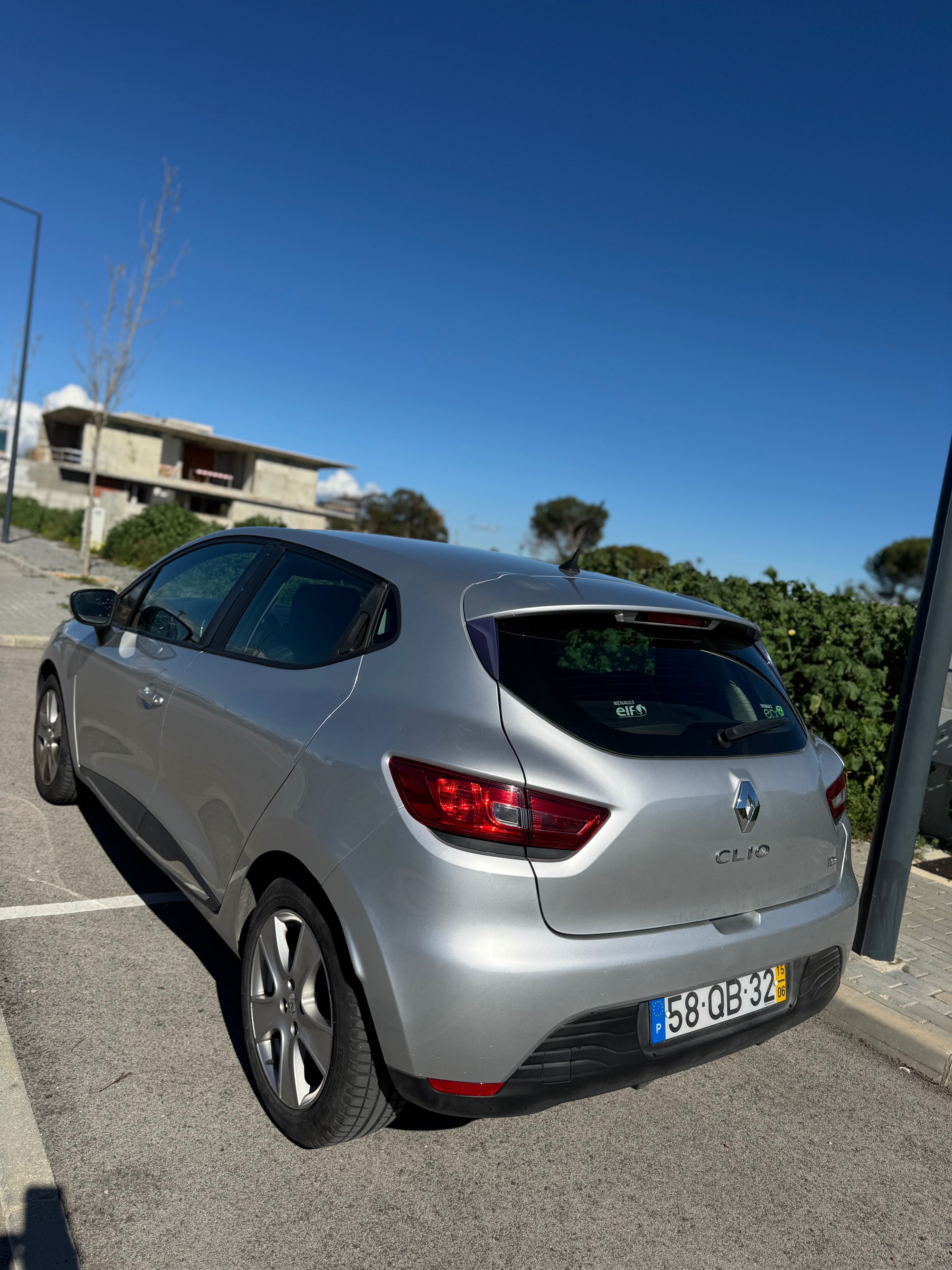 Renault Clio IV hatchback 0.9 TCe