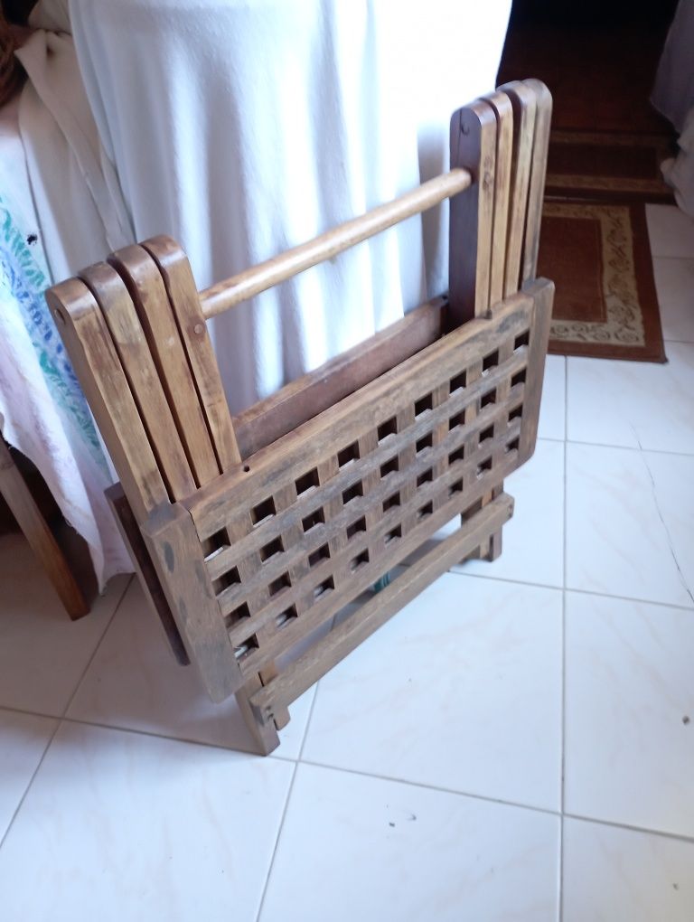 Mesa de apoio jardim