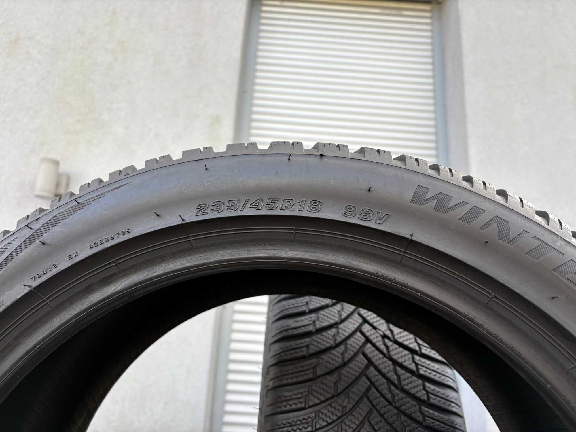 x2 zimowe 235/45R18 Firestone 8-7,5mm 2022r niski przebieg! LZ977