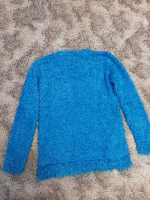 Светрик для дівчинки