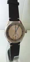 Relógio Cyma Cal. 586 em aço 44MM
