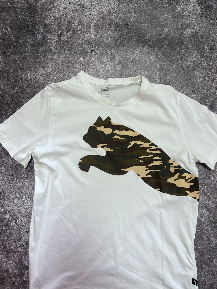 Білосніжна Футболка Puma big logo