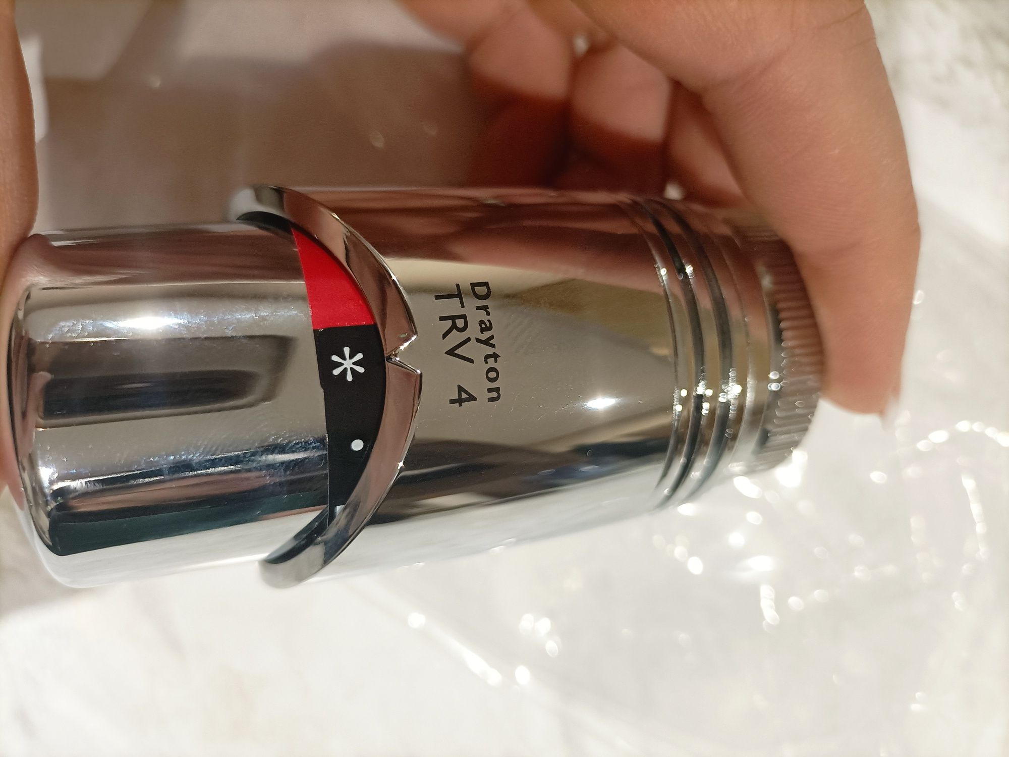 Głowica termostatyczna DRAYTON TRV 4