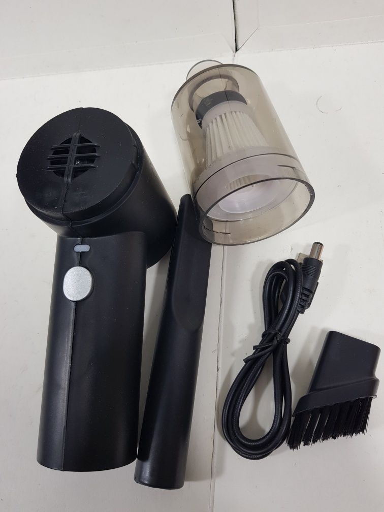 Автомобильный портативный пылесос 2in 1 Vacuum Cleaner Usb