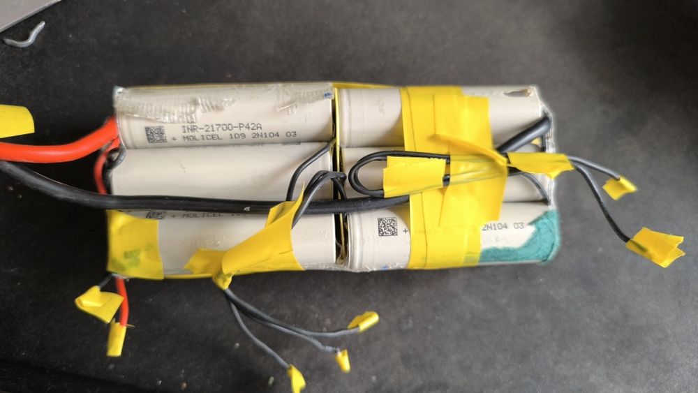 Акумулятори Molicel INR21700-P42A 4200mAh - 45A 12 штук