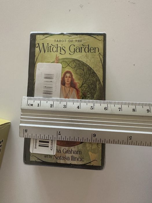 Колода Таро Mystical Medleys та Witch’s Garden