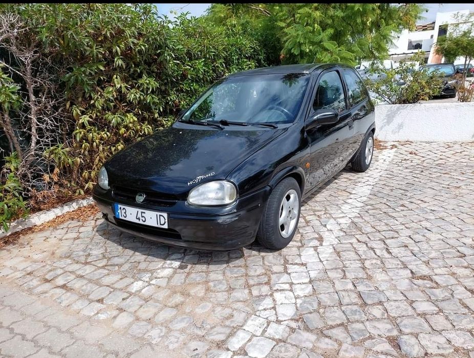 Opel Corsa B 1,2 ano 1997 para venda em Quarteira