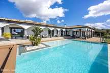 Um Refúgio Luxuoso no Campo no Algarve