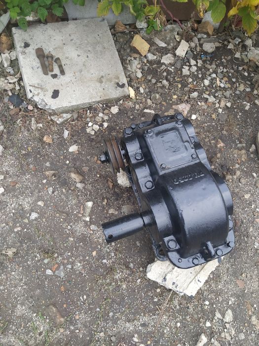 Прес єкструдер для віджиму соняшнику а тако можливо брикети