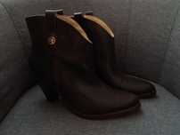 Botki Guess r.41