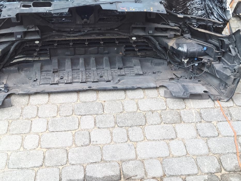 Zderzak przedni kompletny 4×PDC Renault Megane IV