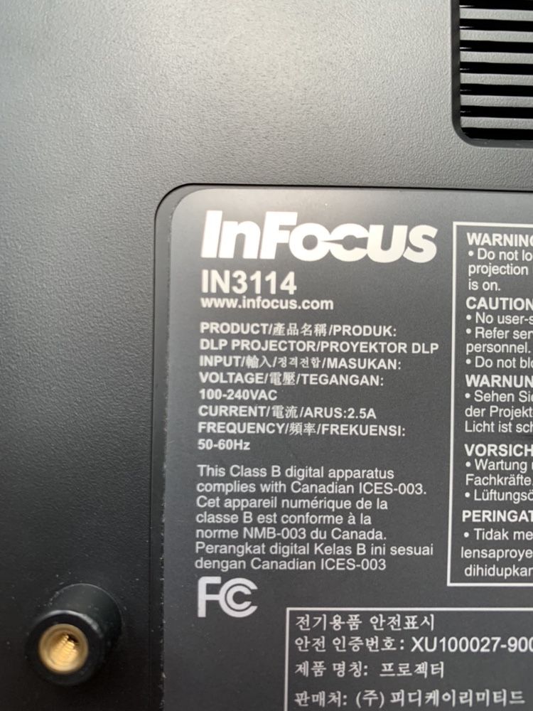 Projector InFocus IN3114 (vga, hdmi, DP, usb, rede, PC 3D ready)