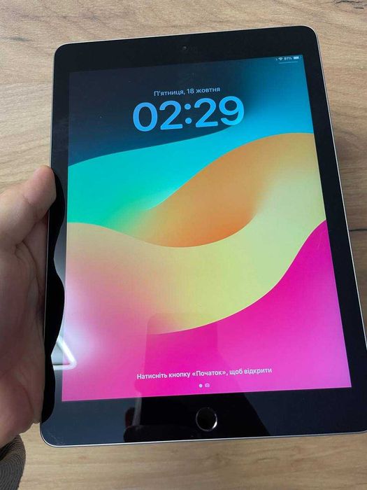 АкціяАйпад iPad Air + НОВА ЗАРЯДКА БАТАРЕЯ 92% є чохли\10 років на олх