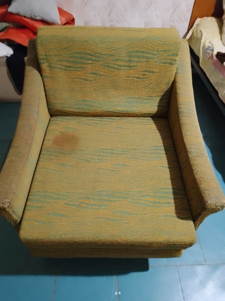 Продам роскладное кресло.