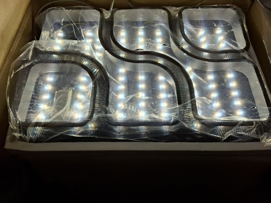 Lampa Led Plafon z Pilotem , Modern Design