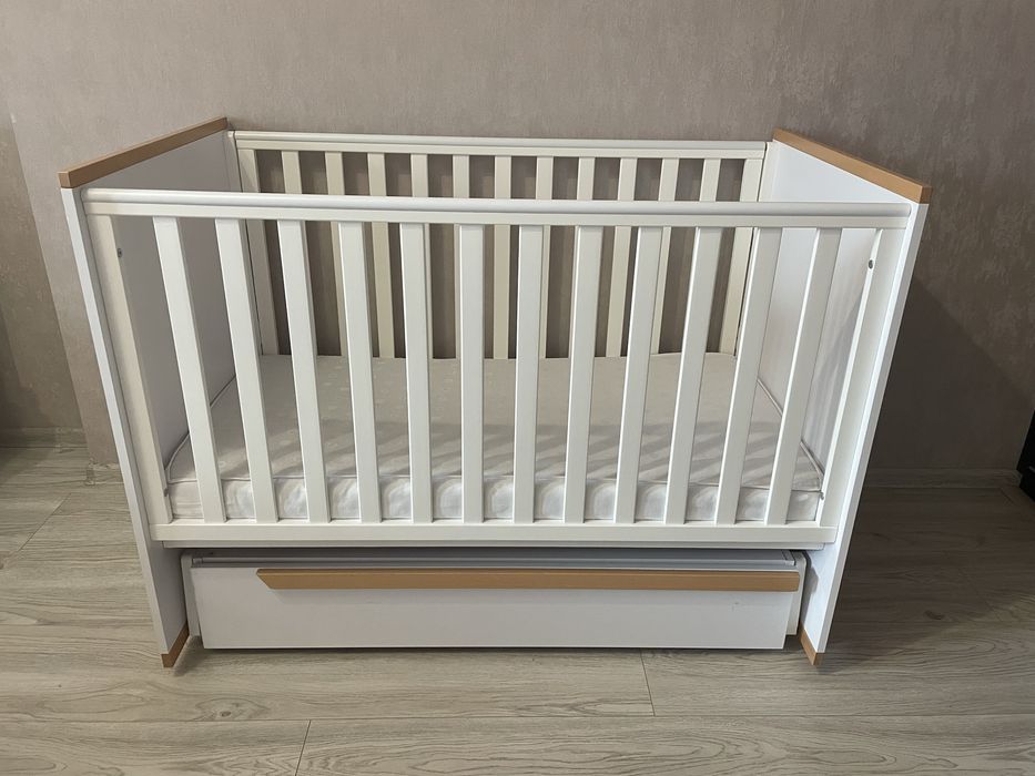 Дитяче ліжечко Veres Сіетл і комод (повна комплектація комплекту)