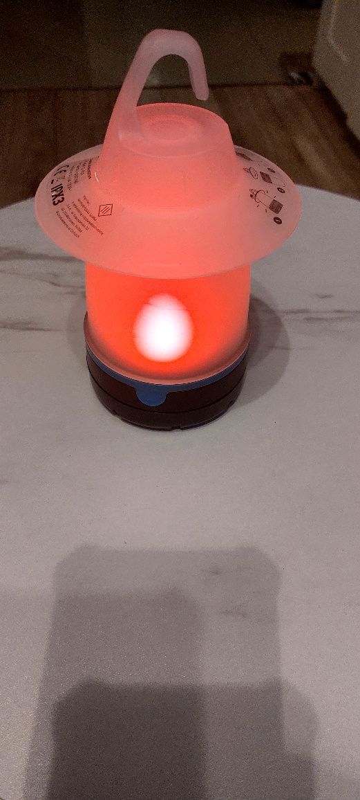 Lampka cempingowa