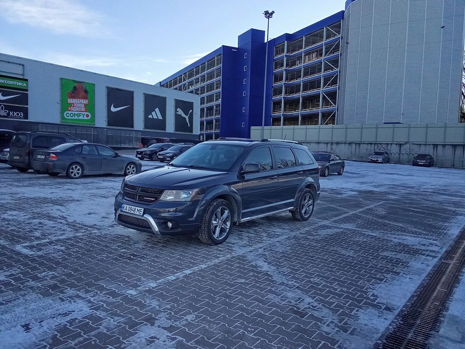 Продам 7-місний універсал Dodge Journey
