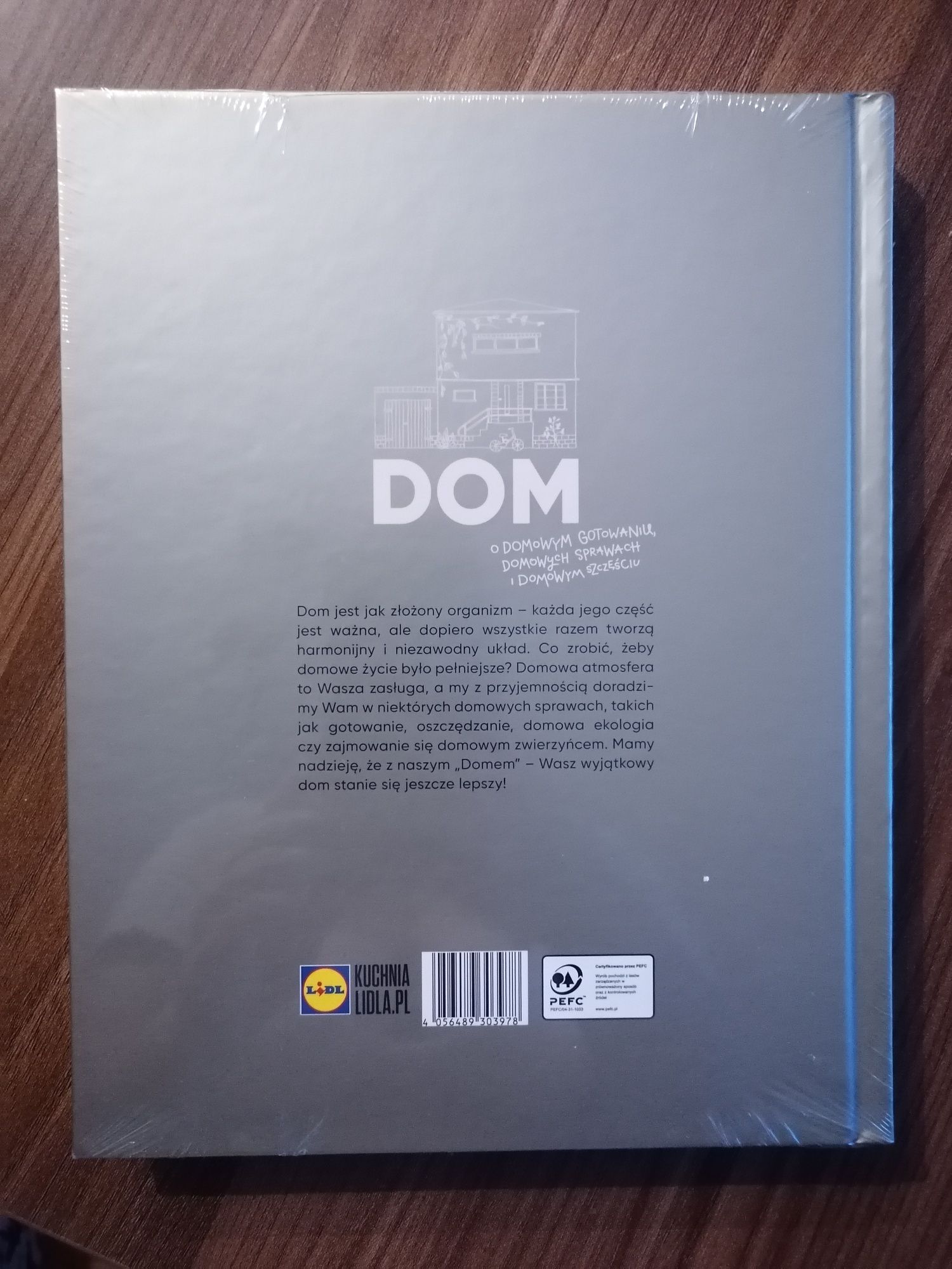 Ksiażka Dom Lidla gotowanie sprzątanie nowa zafoliowana