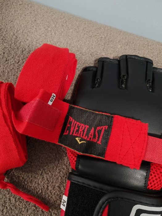 Рукавички для MMA + бинти everlast