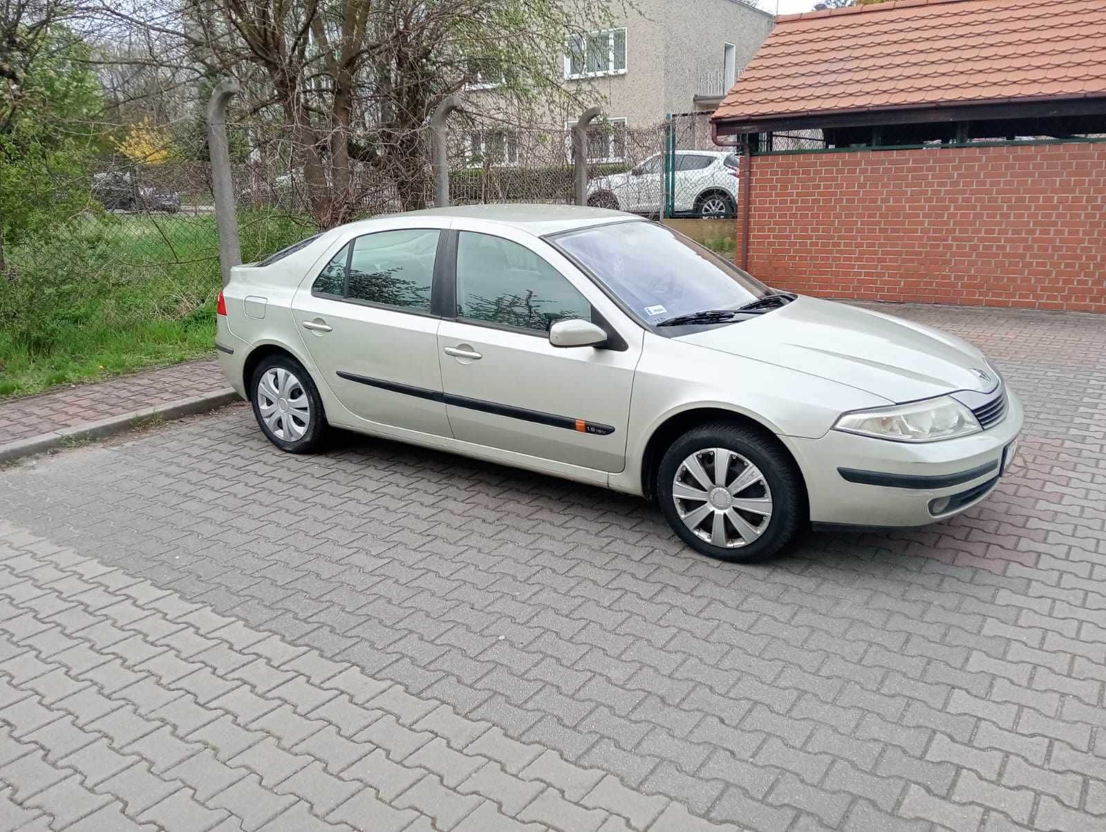 Renault Laguna 1,8 PB 2003r