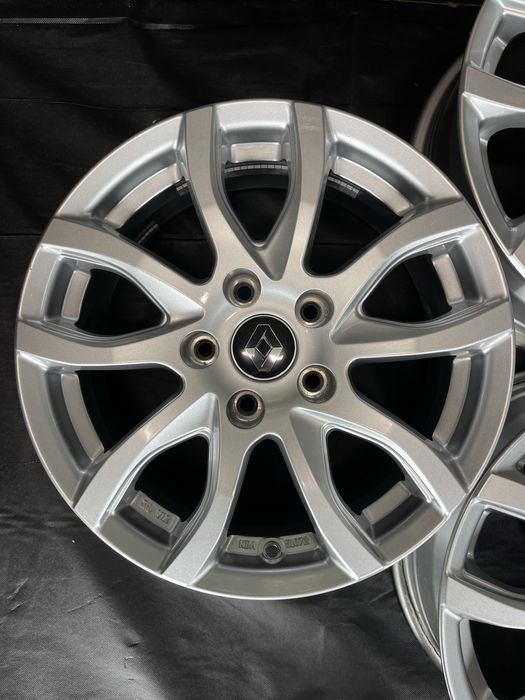Диски R16 5x114.3 Et42 6.5J. Renault Trafic 3 Megane Scenic Duster