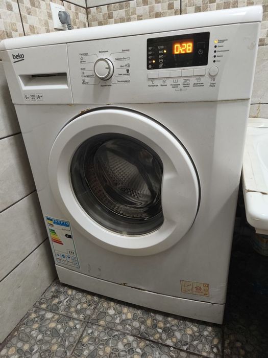 Продам автоматичну пральну машину Beko! ДАМАНСЬКИЙ! Терміново до 23.10