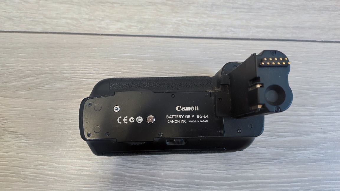 Бустер Canon bg-e4