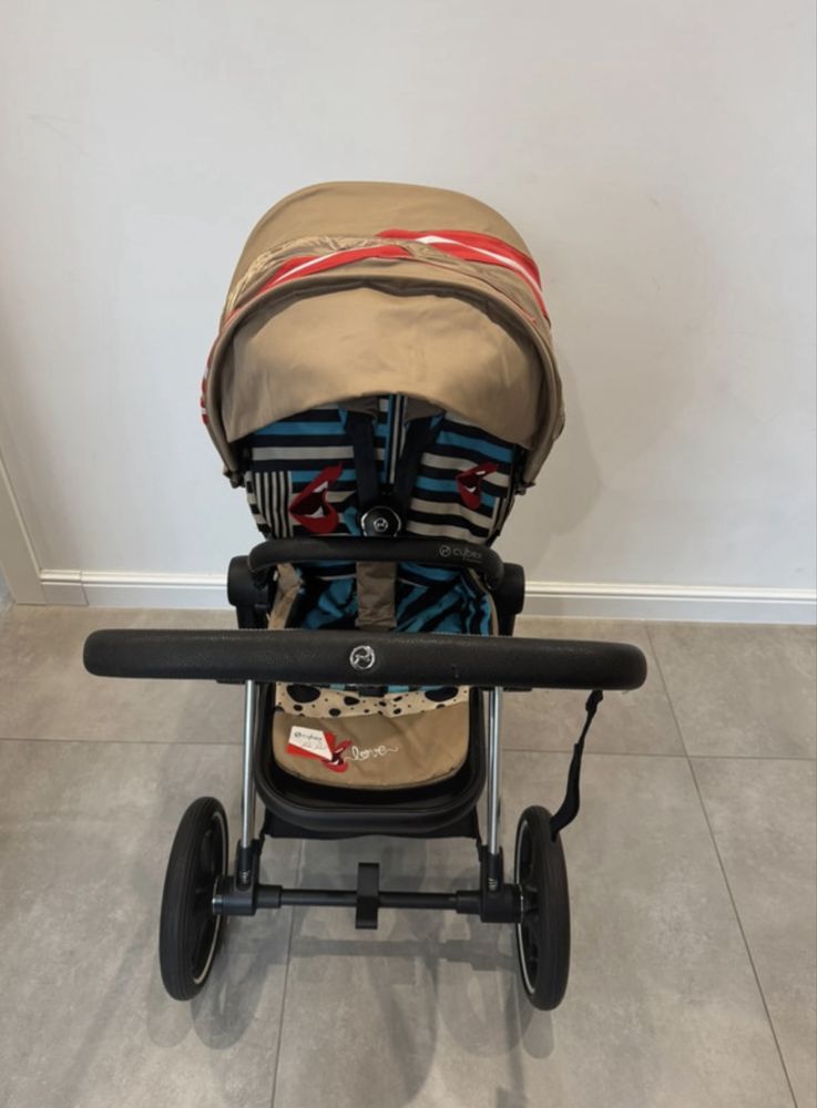 Spacerówka Cybex Priam 4.0 by Karolina Kurkova / Chrome Black