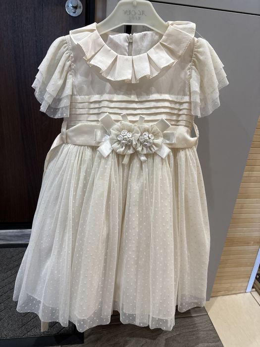Дитяче світле плаття