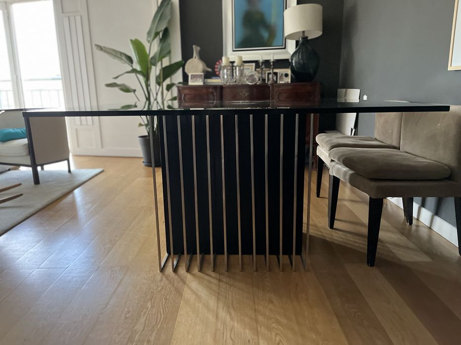 Mesa design quadrada 1,40cm x 1,40cm Conceicao Vasco Costa