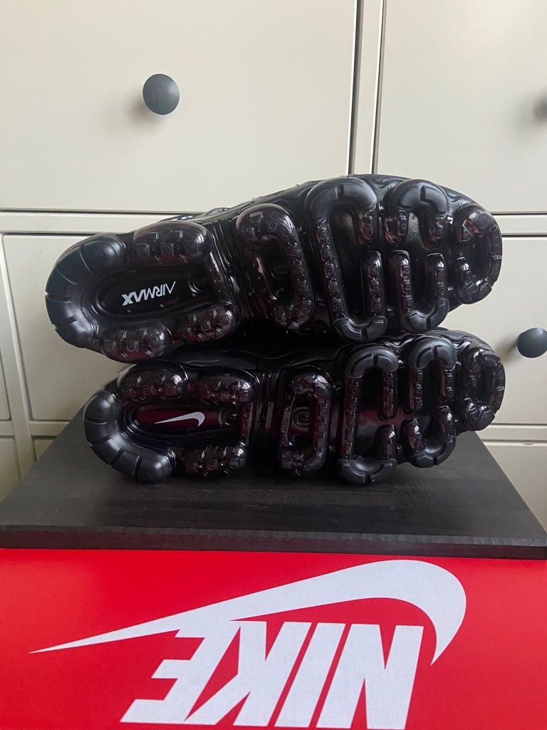 Nowe buty Sneakersy Nike Air Vapormax Plus TN Max Plus Shox Jordan