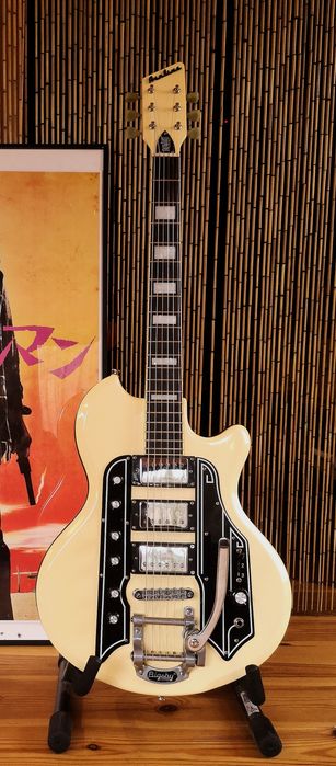 Eastwood Airline '59 Town & Country Deluxe