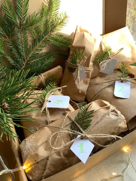 Адвент календар - чудовий подарунок до новорічних свят