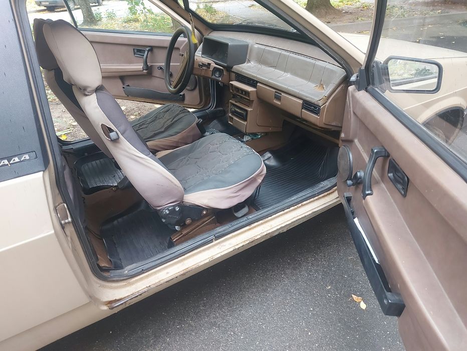 Продам автомобіль ВАЗ 2108