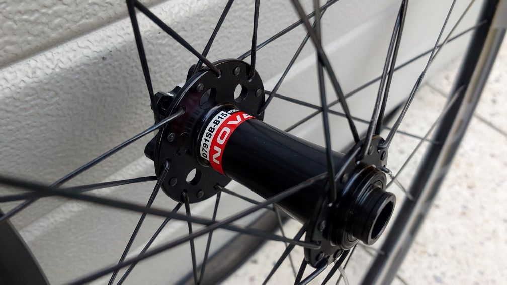 Koła 29 cali ENVE XC 32 Carbon nowe piasty novatec, sztywne osie boost