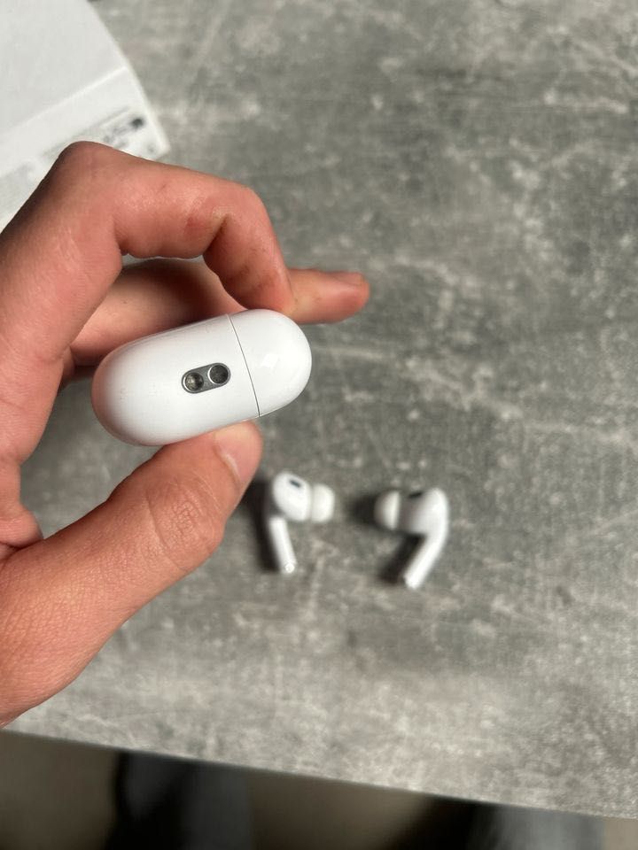 Навушники AirPod Pro 2-го покоління продам