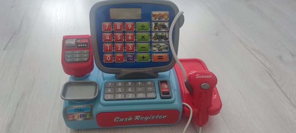 Kasa zabawka z dźwiękiem