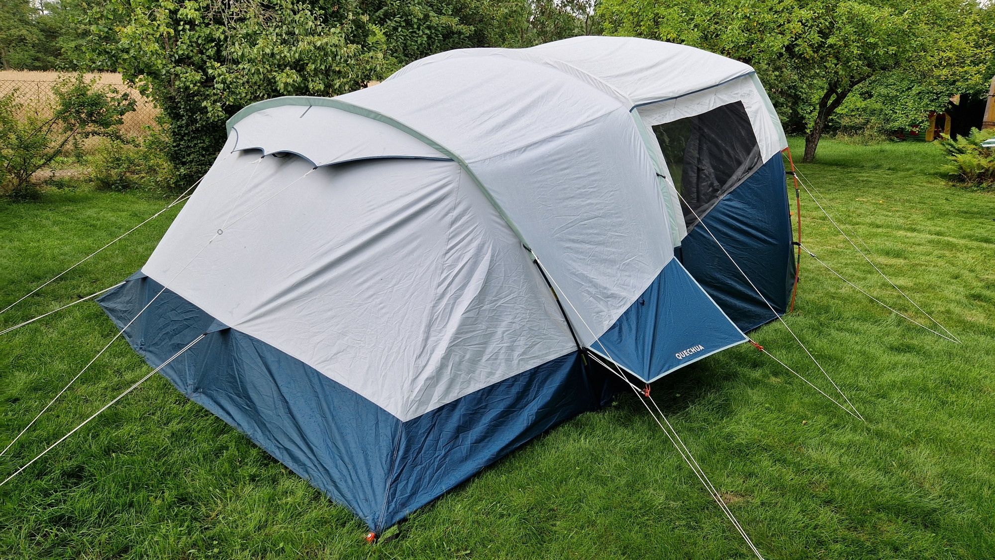 Namiot kempingowy Quechua Arpenaz 5.2 F&B -5-osobowy, -2 sypialnie