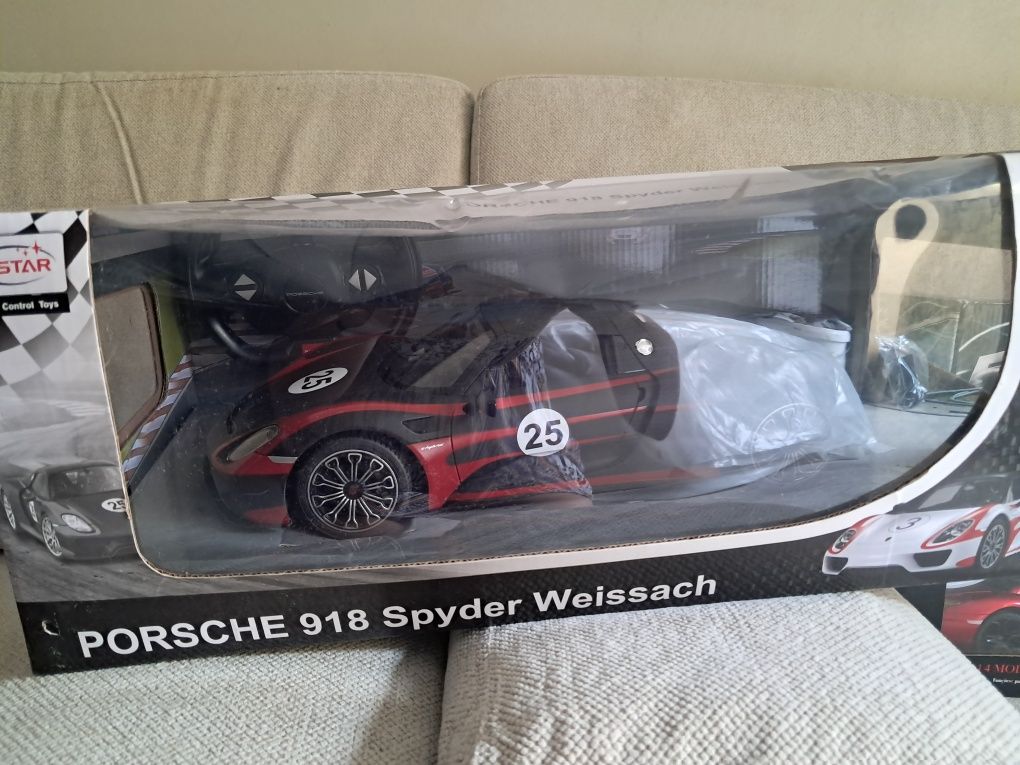 Vendo carro telecomandado scale 1/14