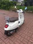 Vespa primavera 125