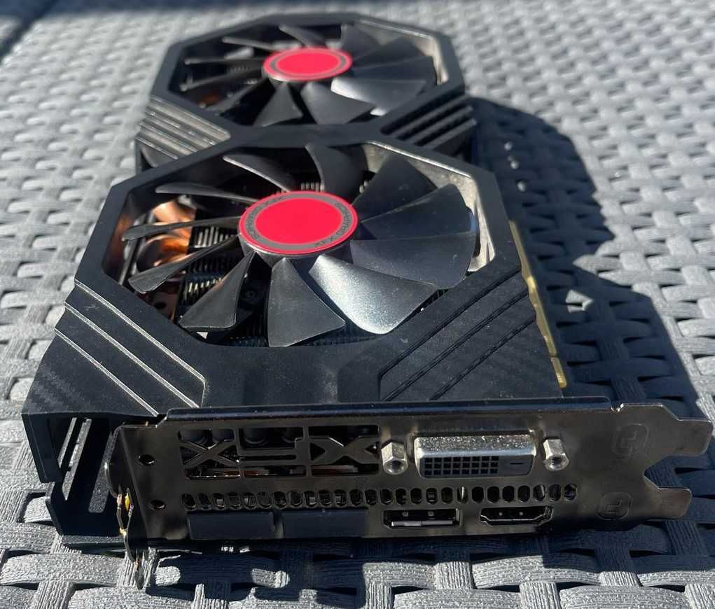 XFX RX 580Gb 8GB OC - Defeito