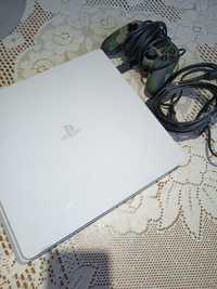 Konsola PlayStation PS4 slim + pad moro model: CUH-2116A biała 

Stan: